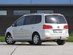 VW TOURAN