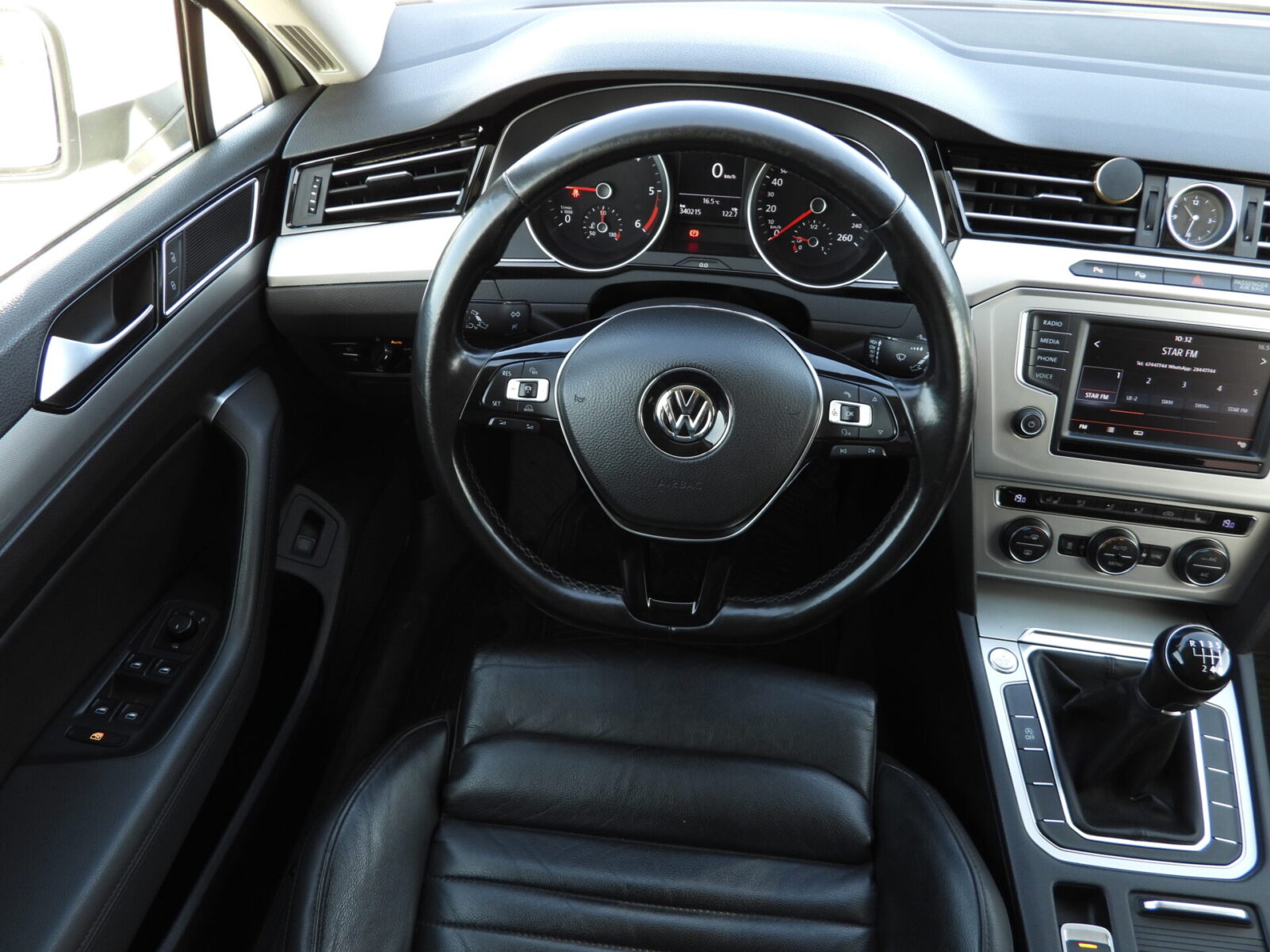 VW PASSAT