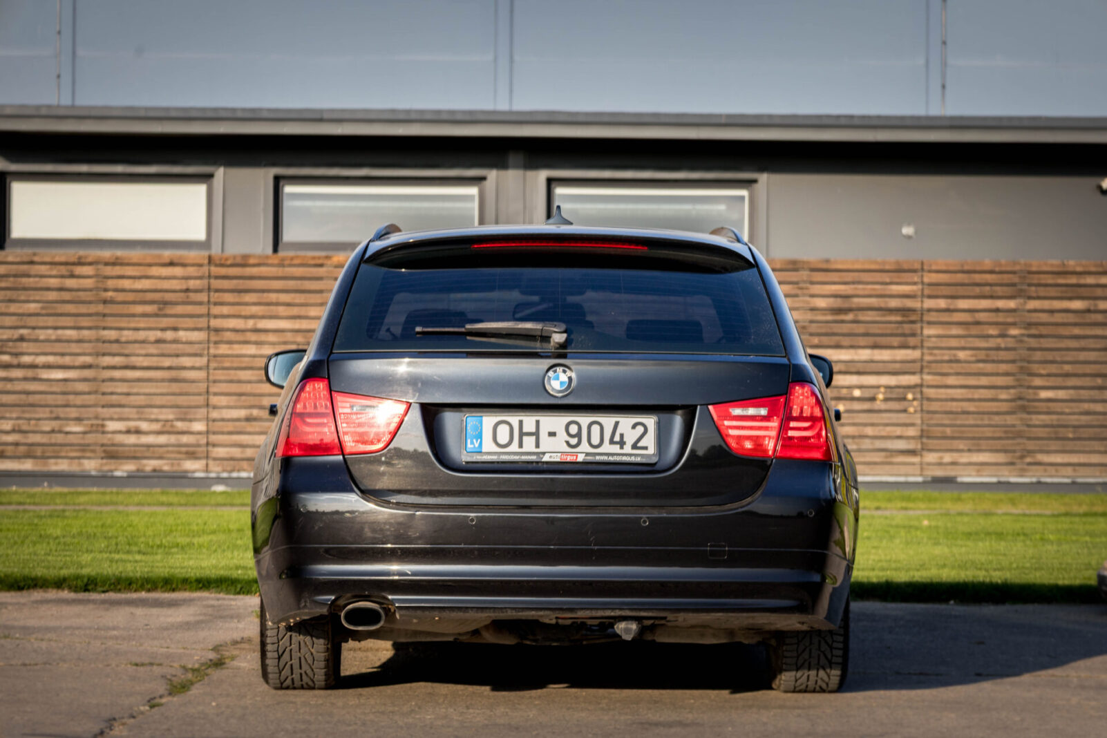 BMW 320