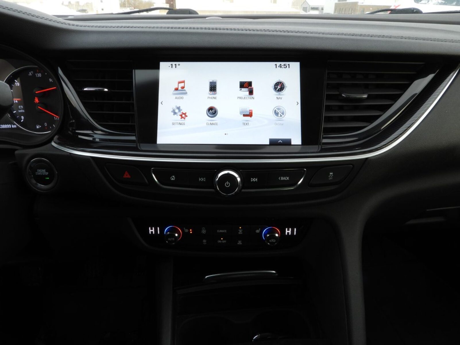 OPEL INSIGNIA