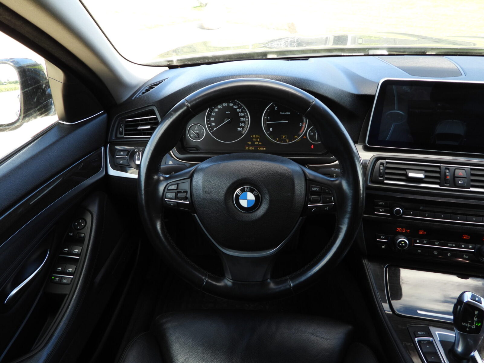BMW 530