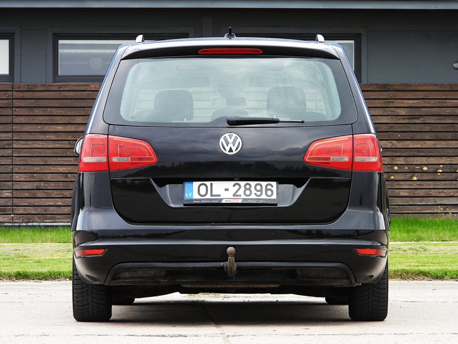 VW SHARAN