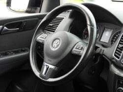 VW SHARAN