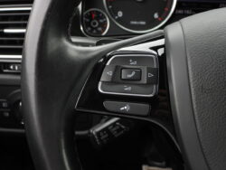 VW TOUAREG R-LINE