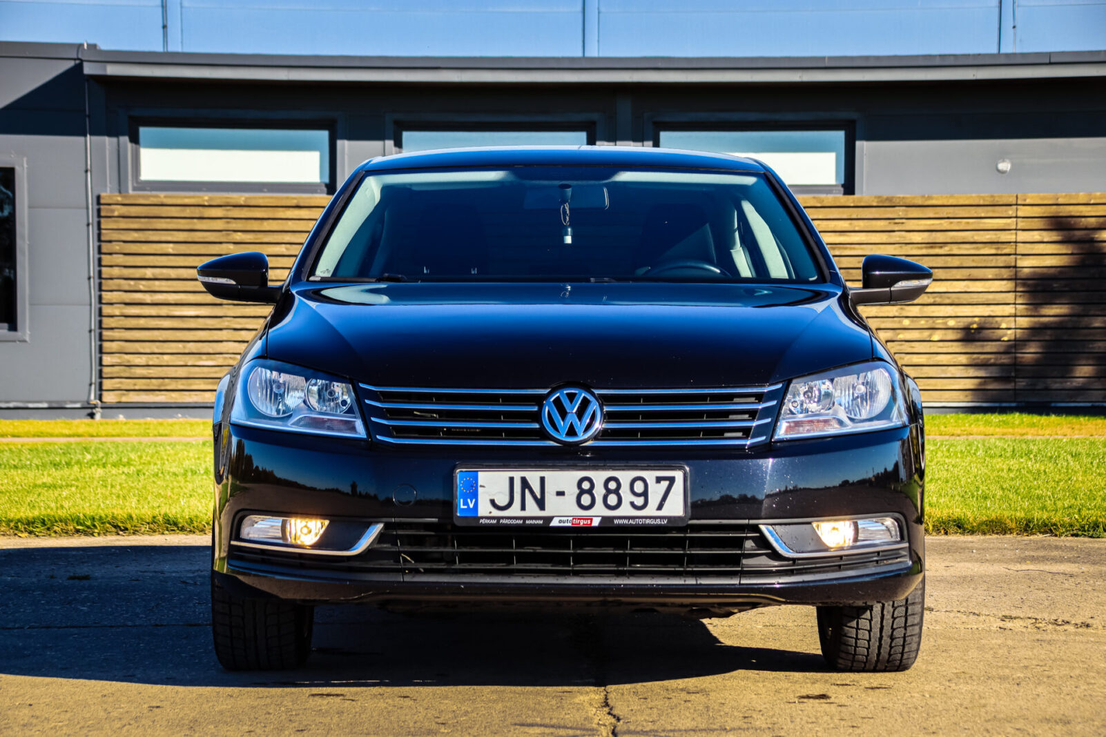 VW PASSAT