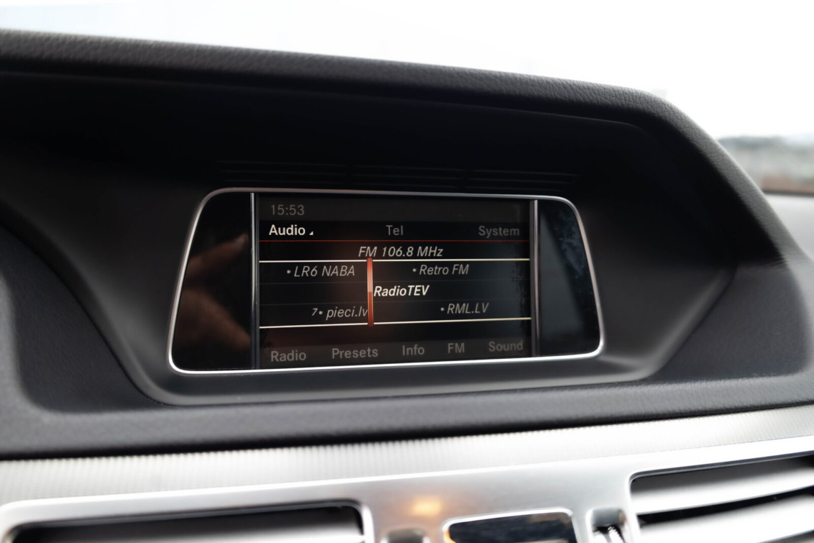 MERCEDES BENZ E200 CDI