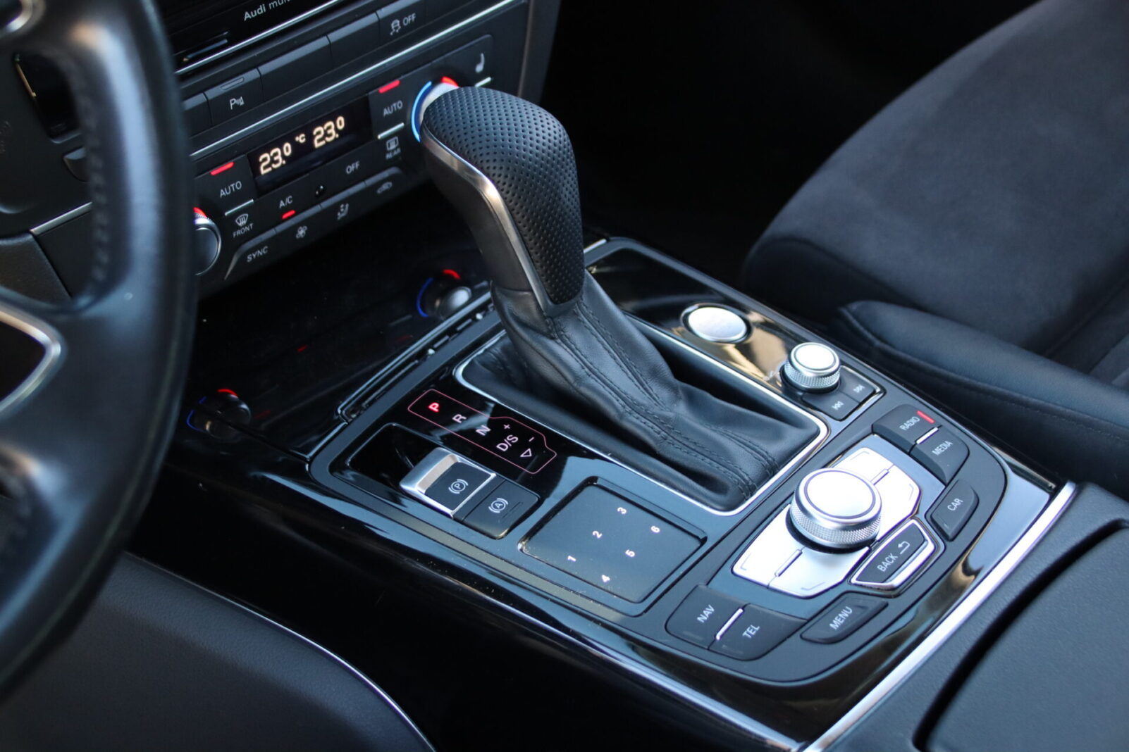 AUDI A6 LIMOUSINE