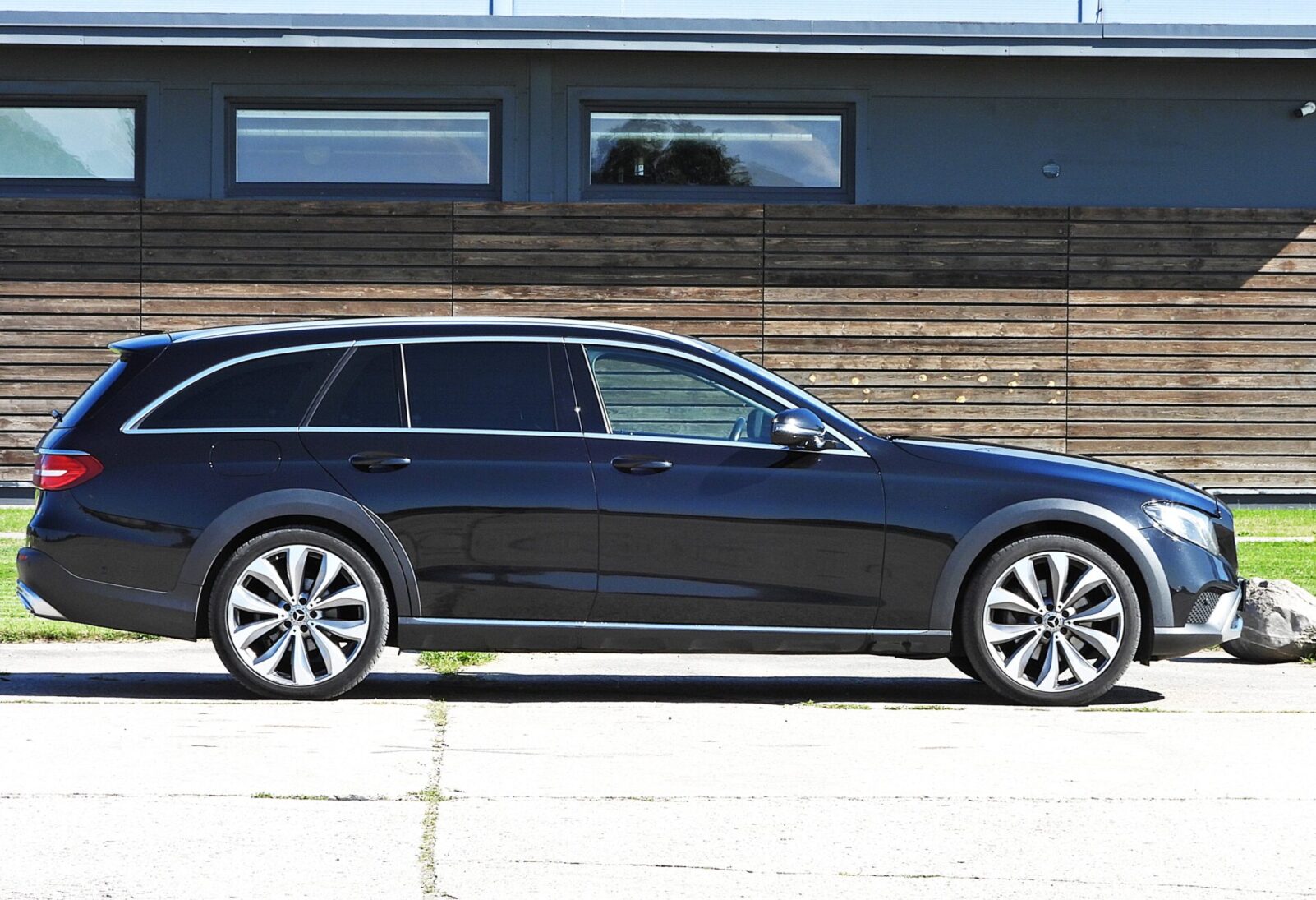 MERCEDES BENZ E220 4MATIC ALLTERRAIN
