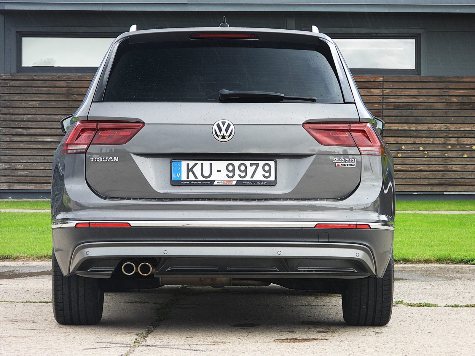 VW TIGUAN