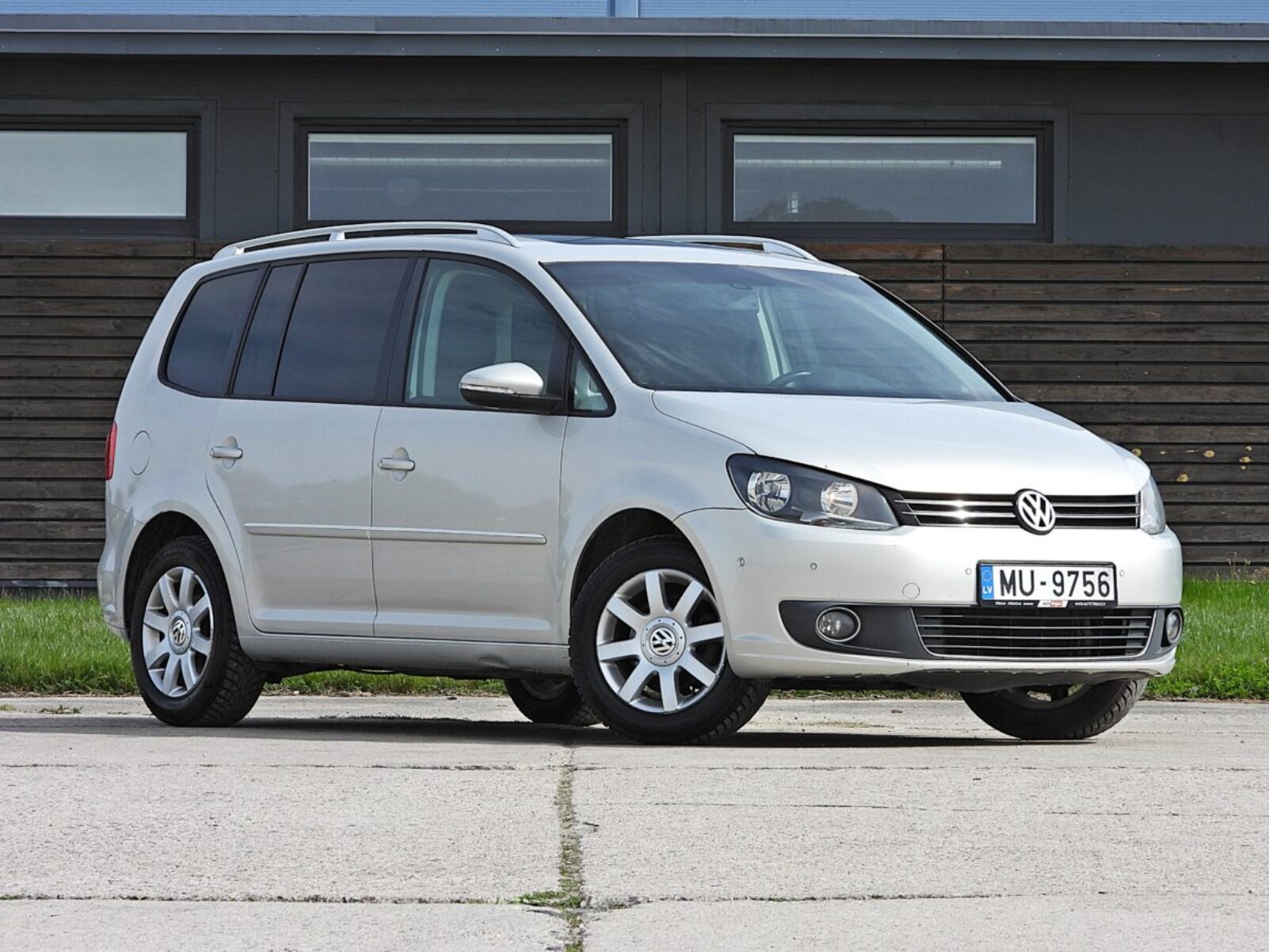 VW TOURAN