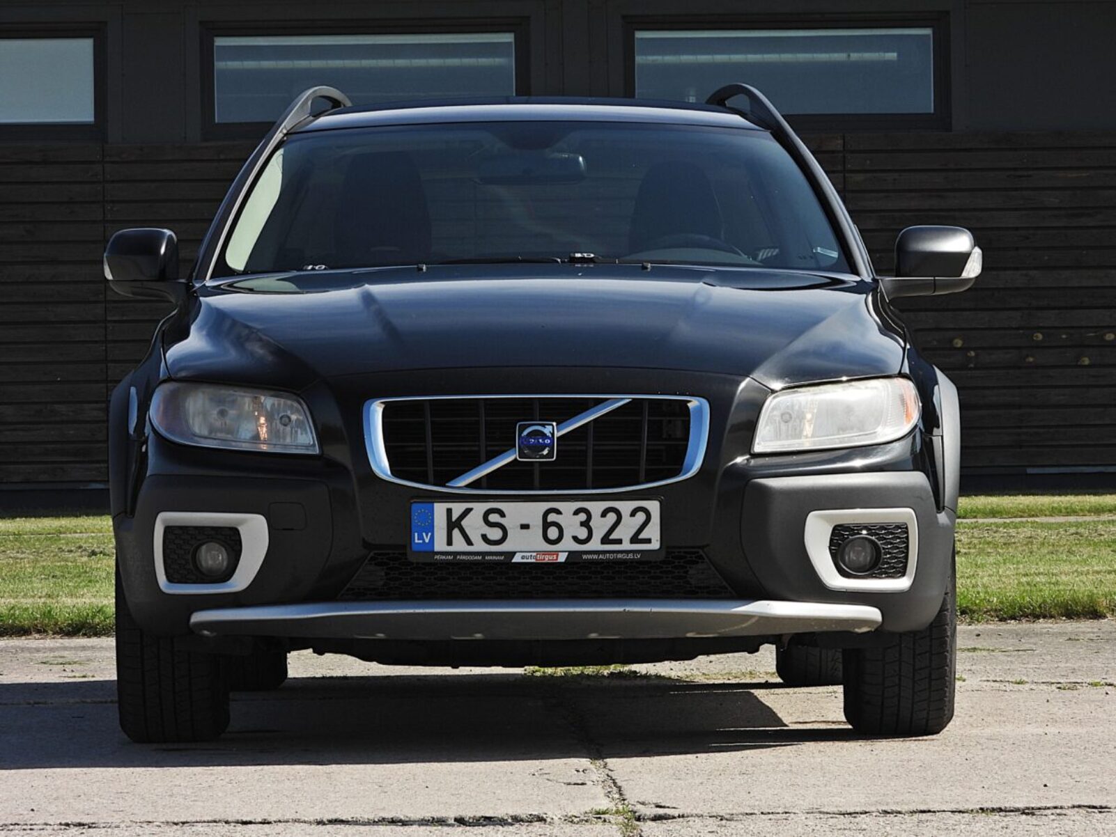 VOLVO XC70