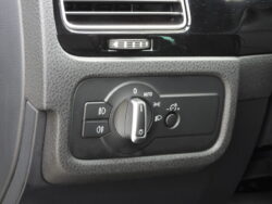 VW TOUAREG R-LINE