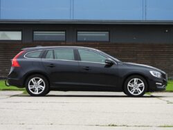 VOLVO V60 PLUG IN HYBRID