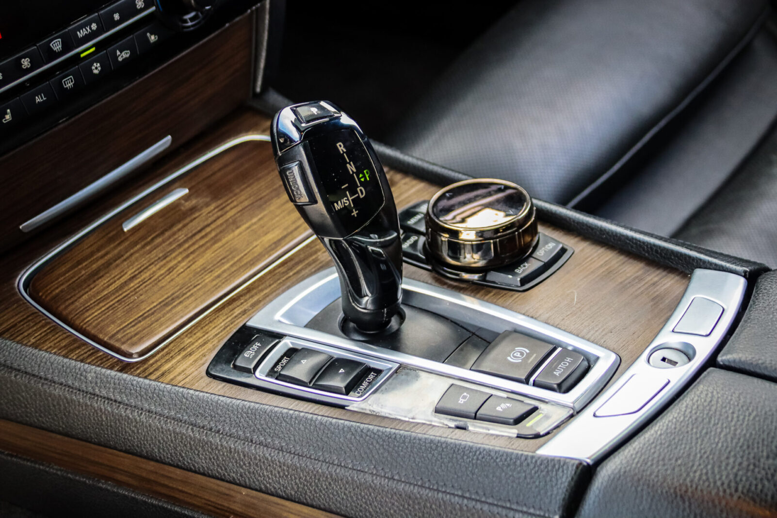 BMW 740 M-PACK