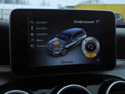 MERCEDES BENZ C220 D