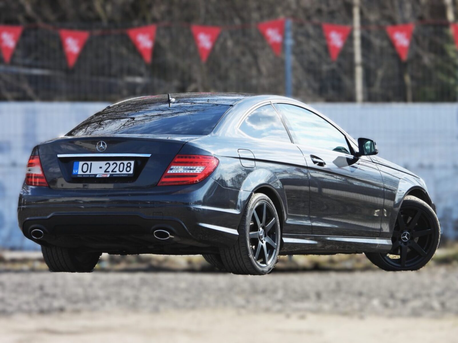 MERCEDES BENZ C350