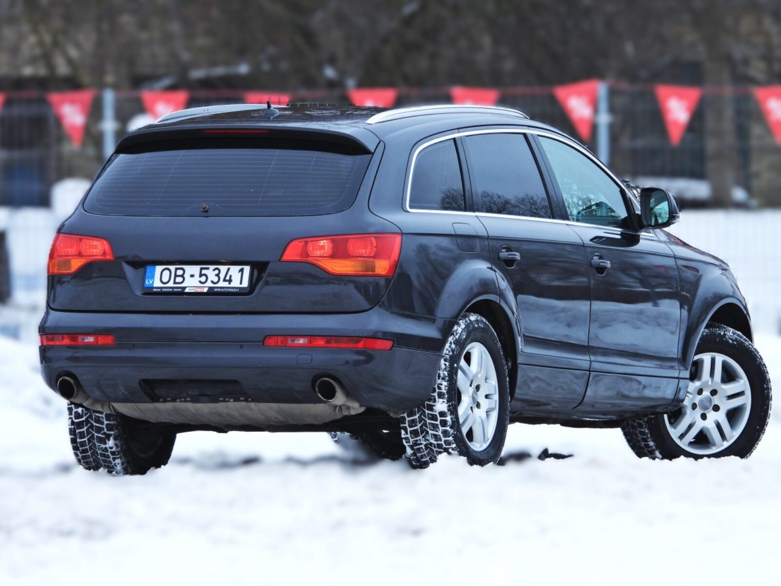 AUDI Q7