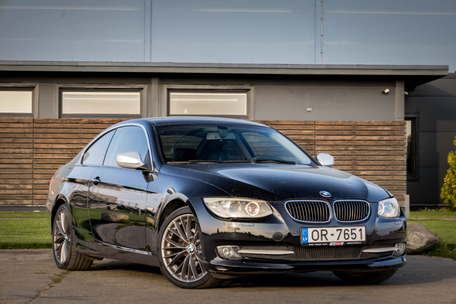 BMW 320