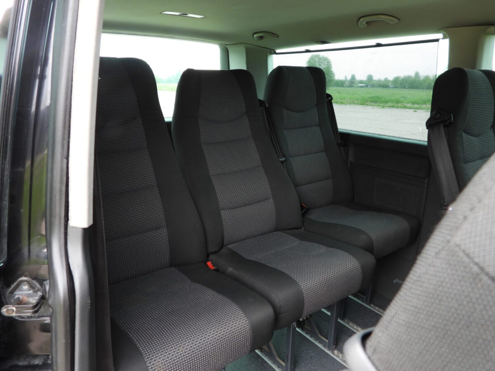 VW CARAVELLE