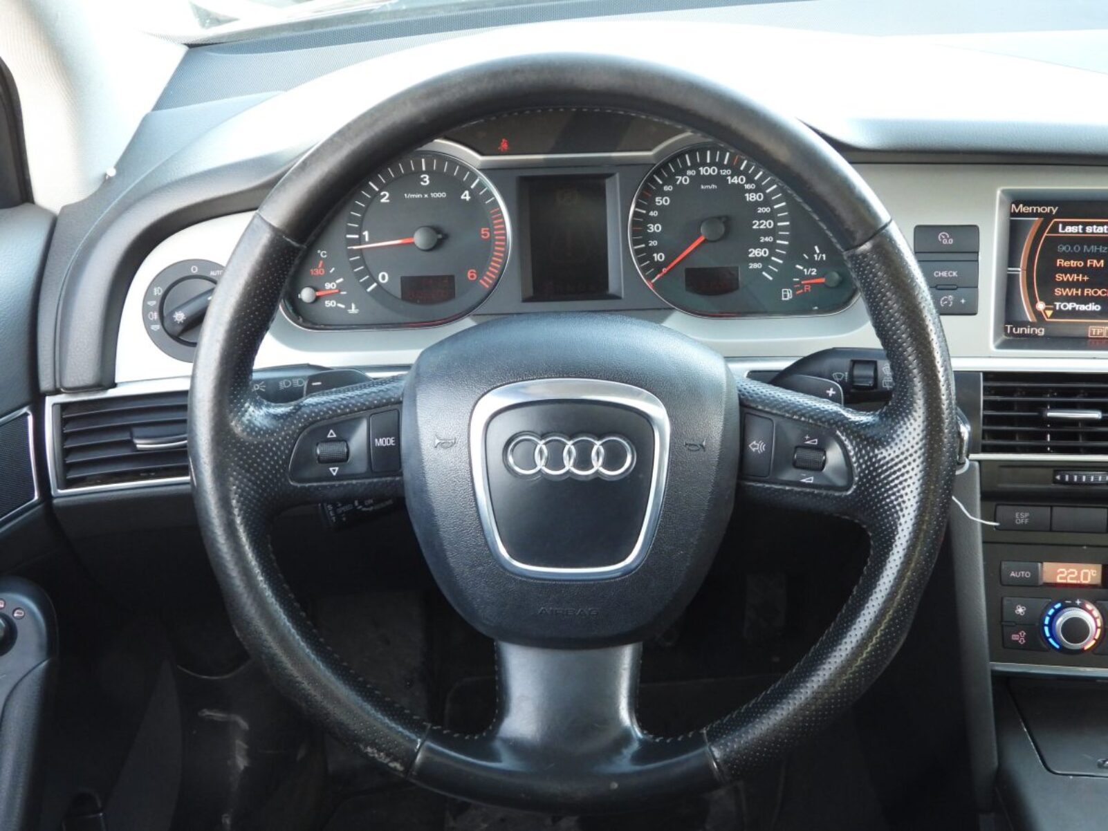 AUDI A6 QUATTRO