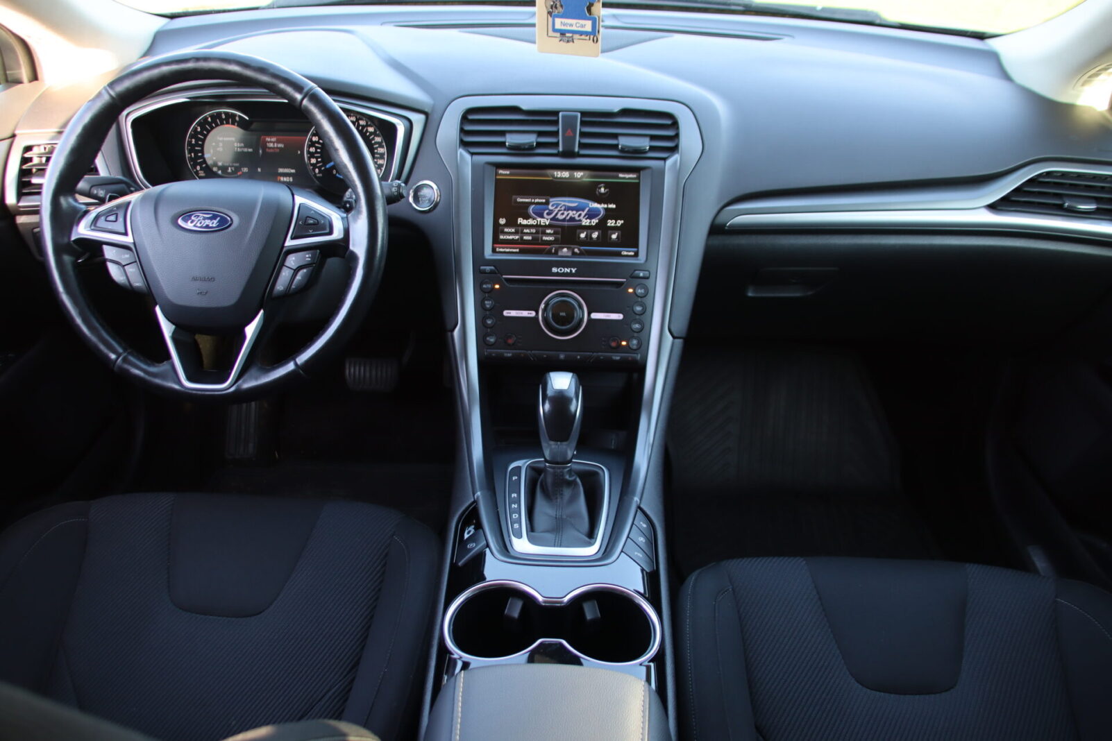 FORD MONDEO