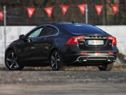 VOLVO S60 R-Design