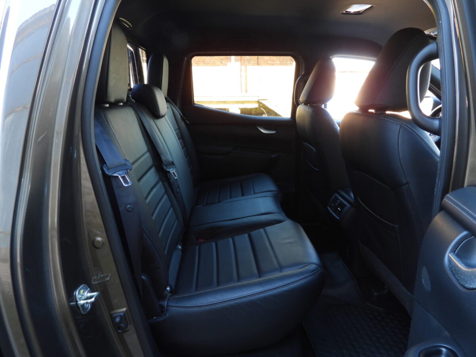Mercedes X350D
