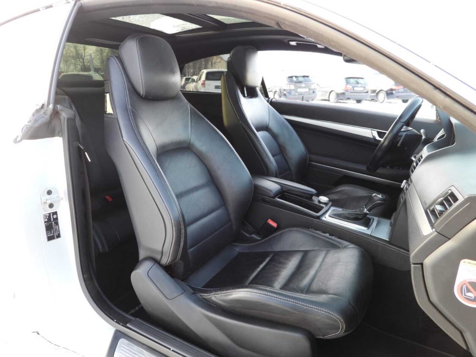 MERCEDES BENZ E350