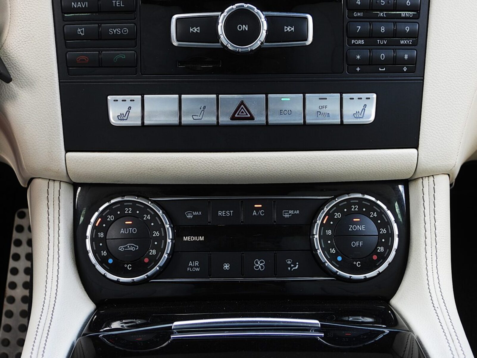 MERCEDES BENZ CLS350 AMG