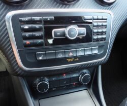 MERCEDES BENZ GLA 200