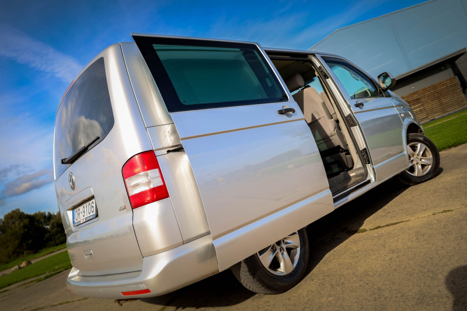 VW TRANSPORTER