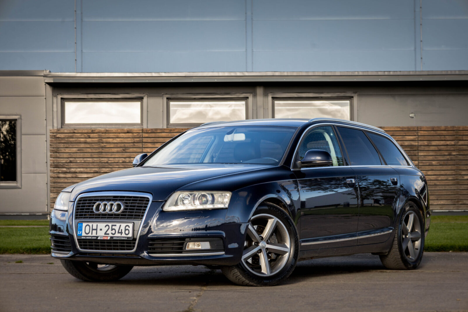 AUDI A6