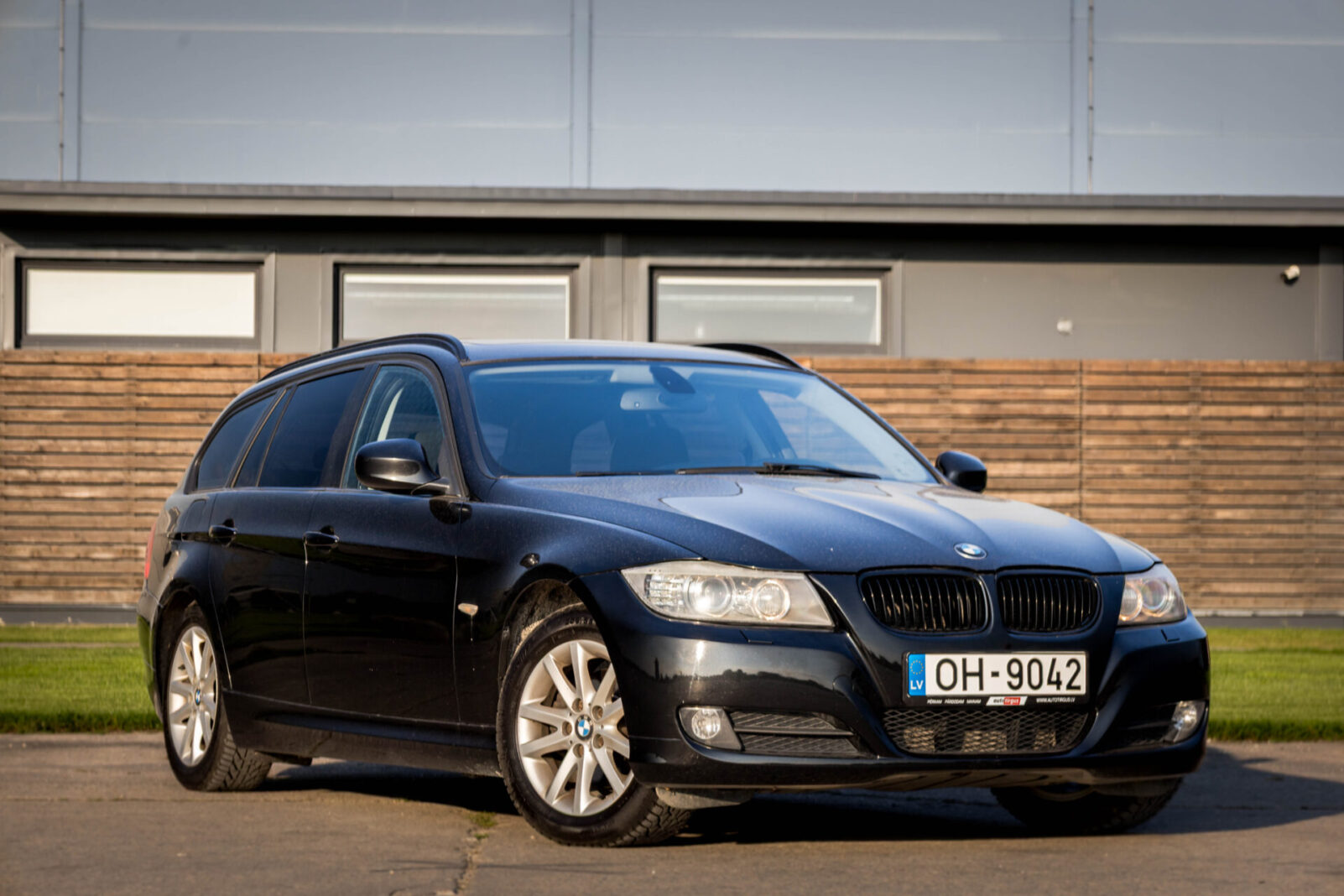 BMW 320