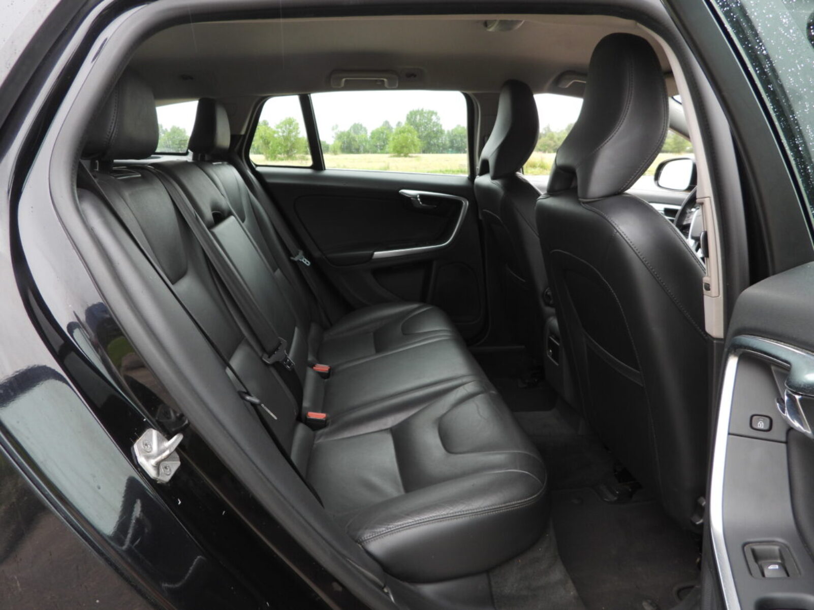 VOLVO V60 PLUG IN HYBRID