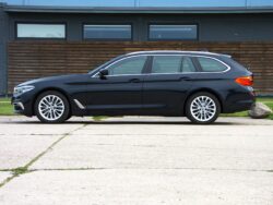 BMW 520I