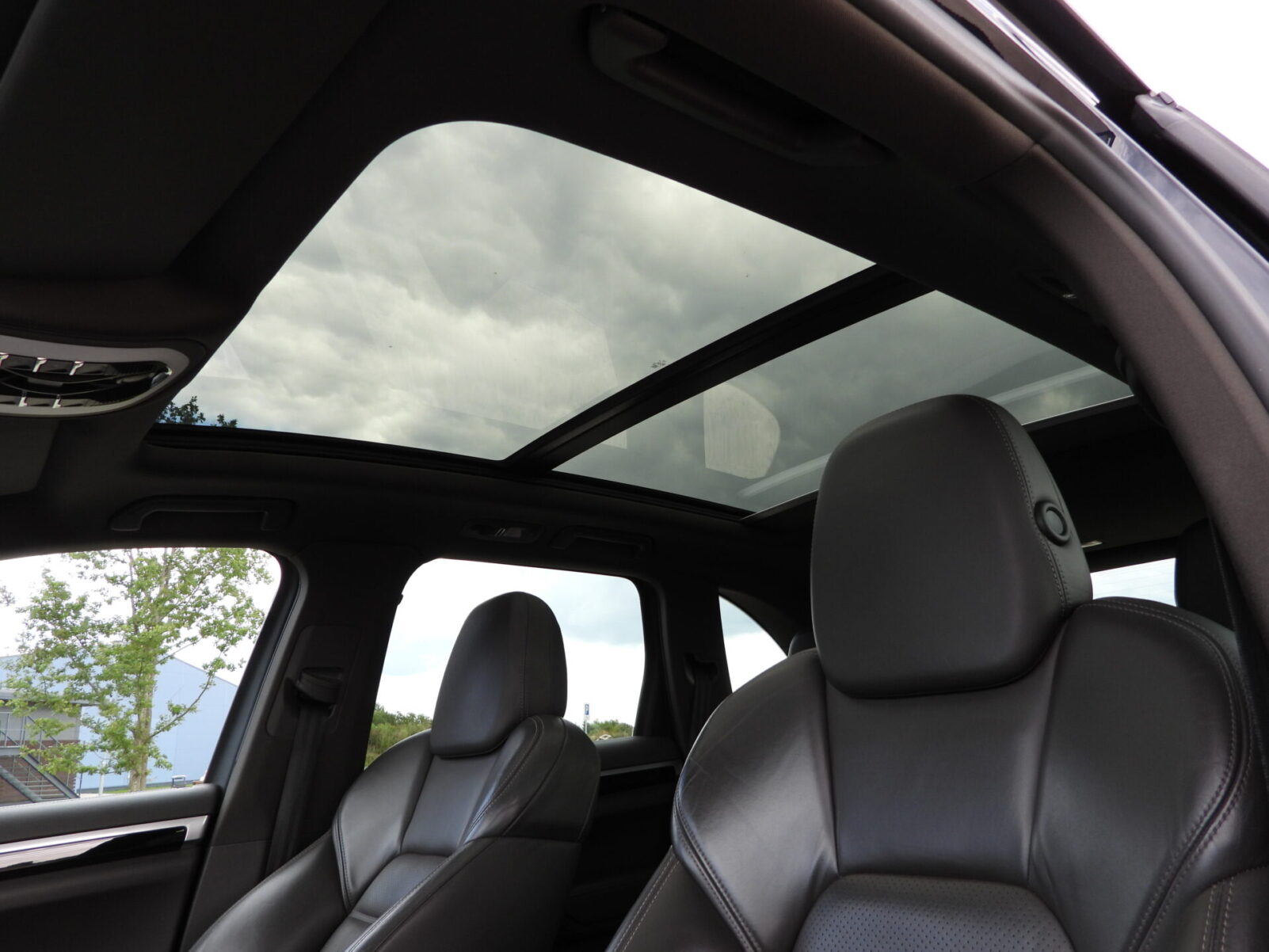 PORSCHE CAYENNE S E-HYBRID