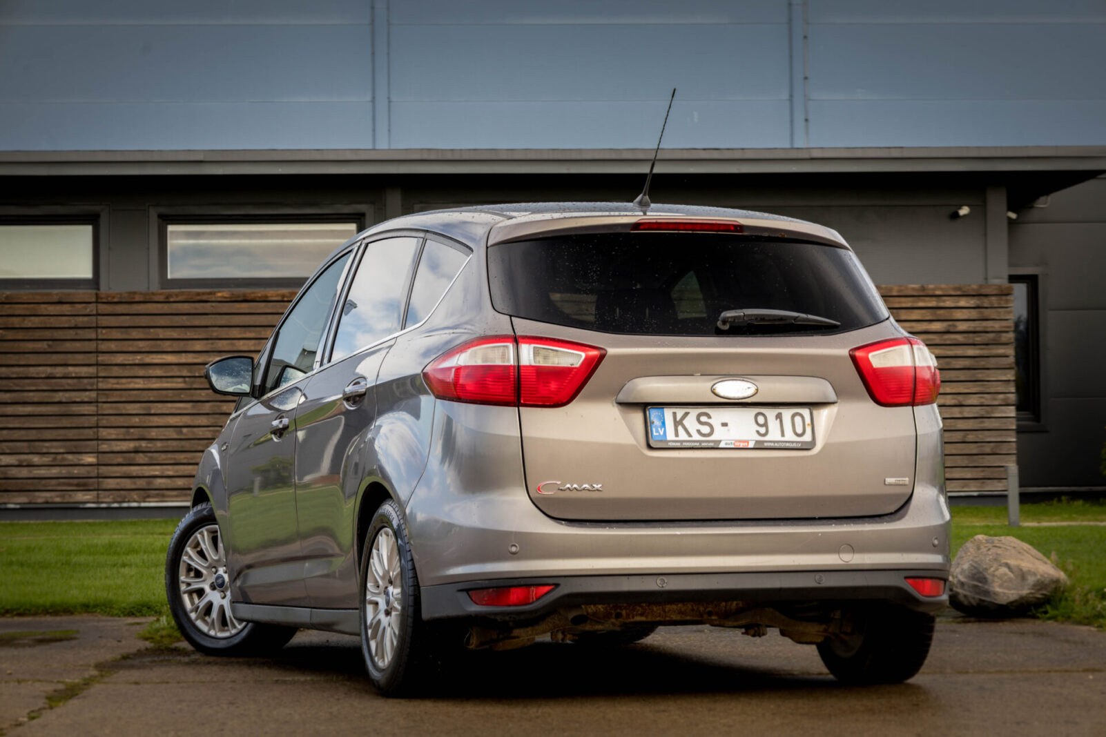 FORD C-MAX