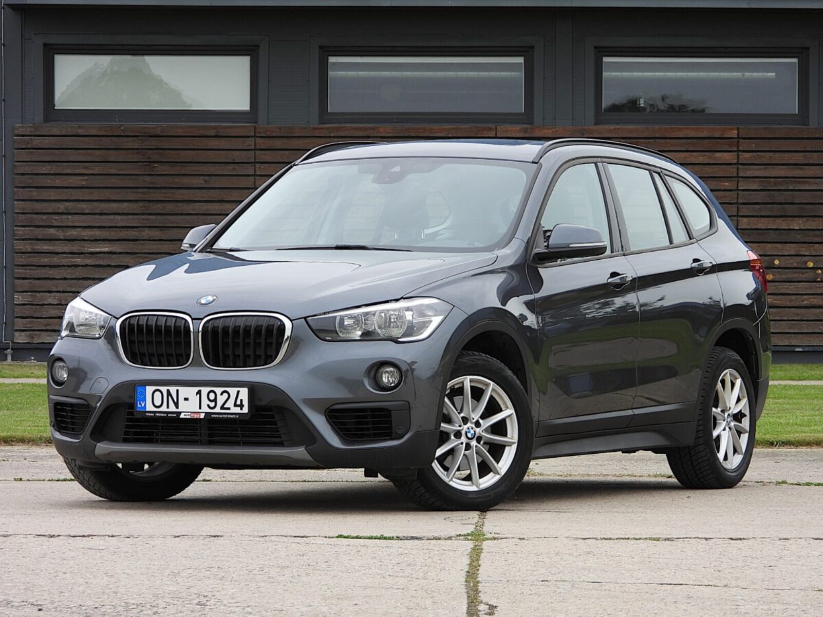 BMW X1