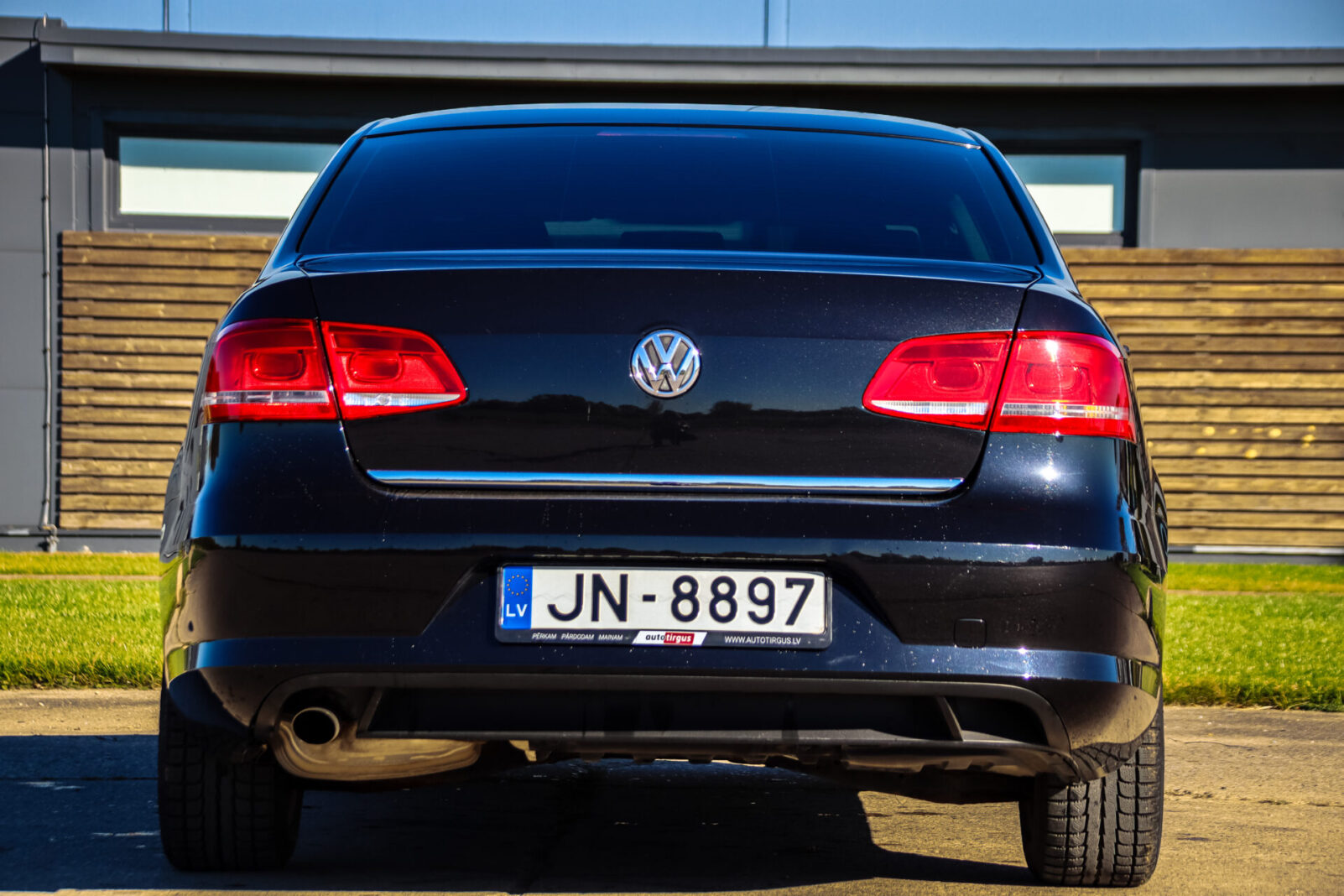 VW PASSAT
