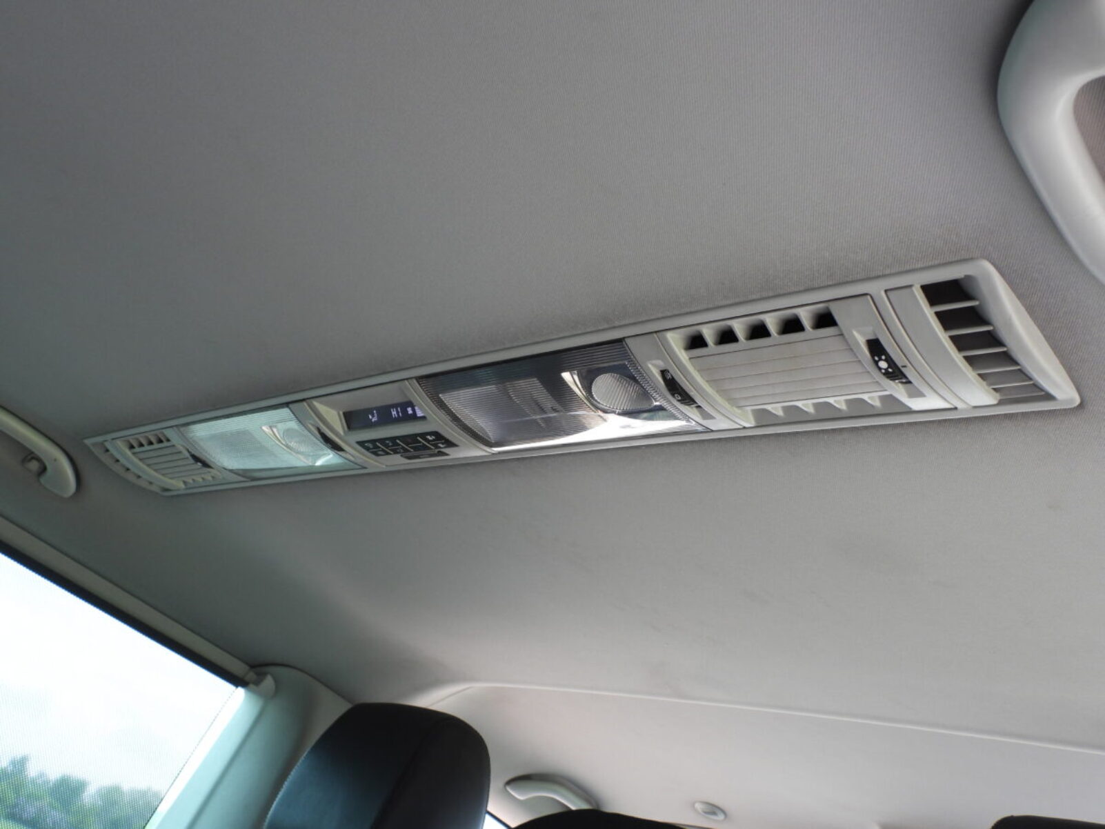 VW CARAVELLE