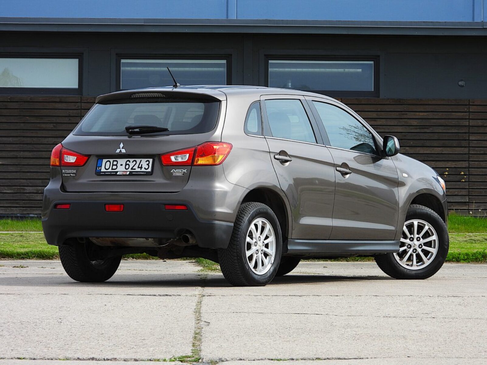MITSUBISHI ASX