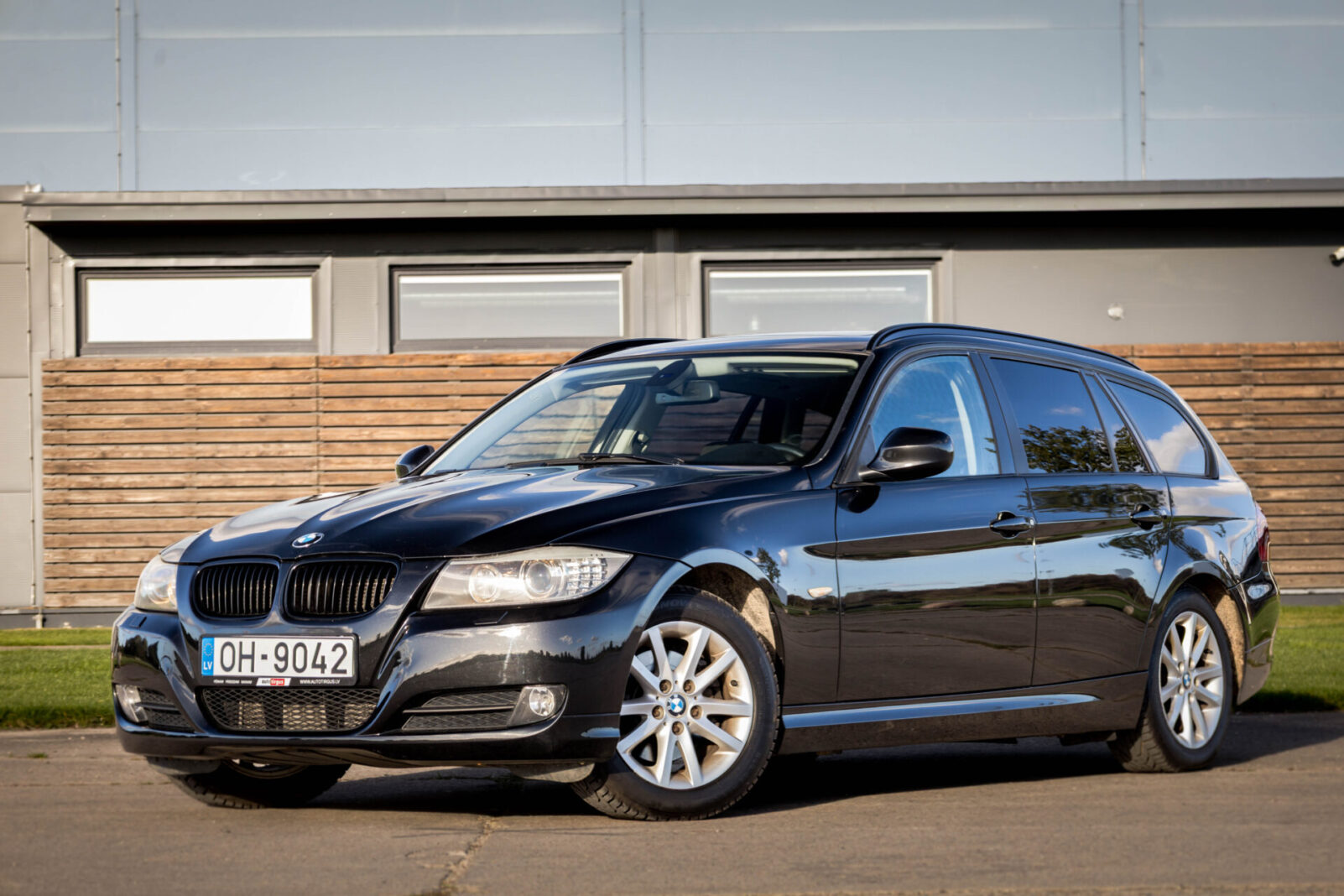 BMW 320