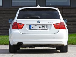 BMW 318 FACE-LIFT
