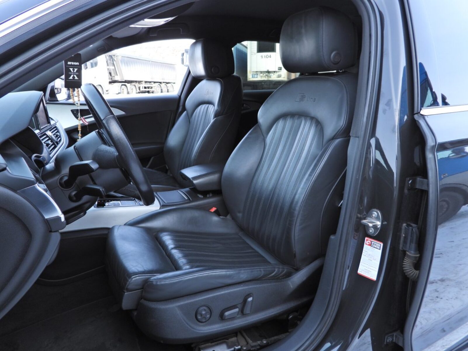AUDI A6 S-LINE