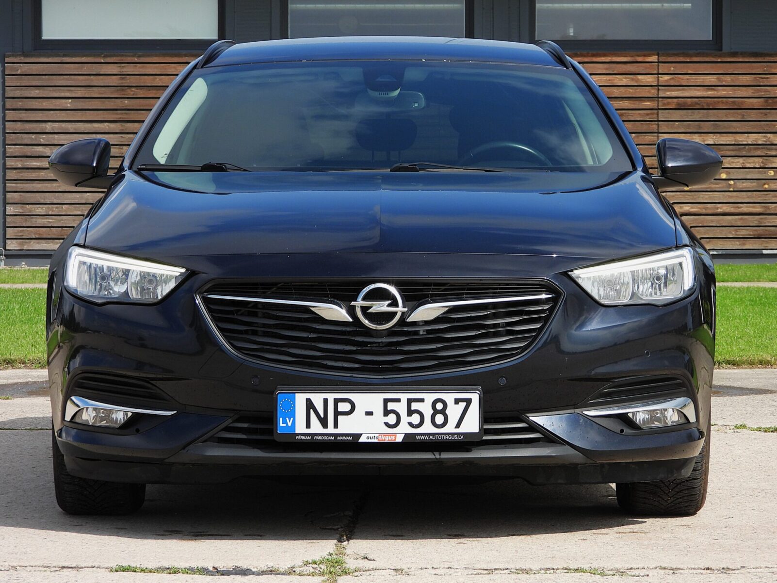 OPEL INSIGNIA SPORTS TOURER