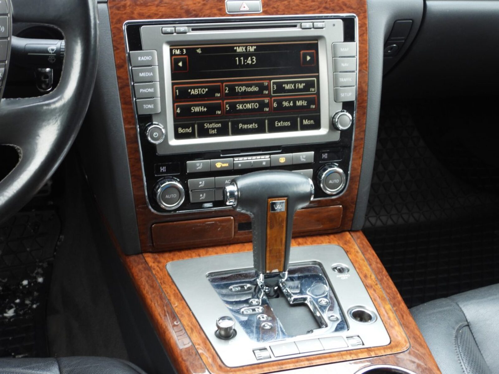 VW PHAEON