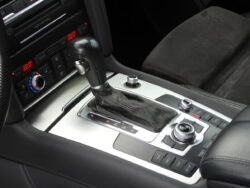 AUDI Q7 S-LINE