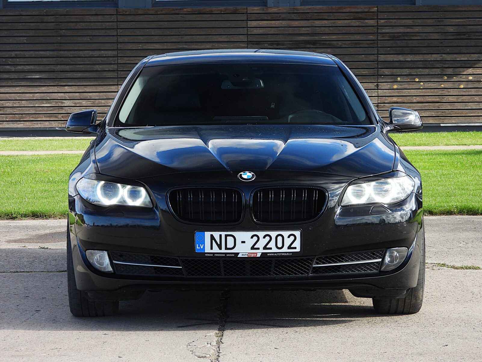 BMW 530