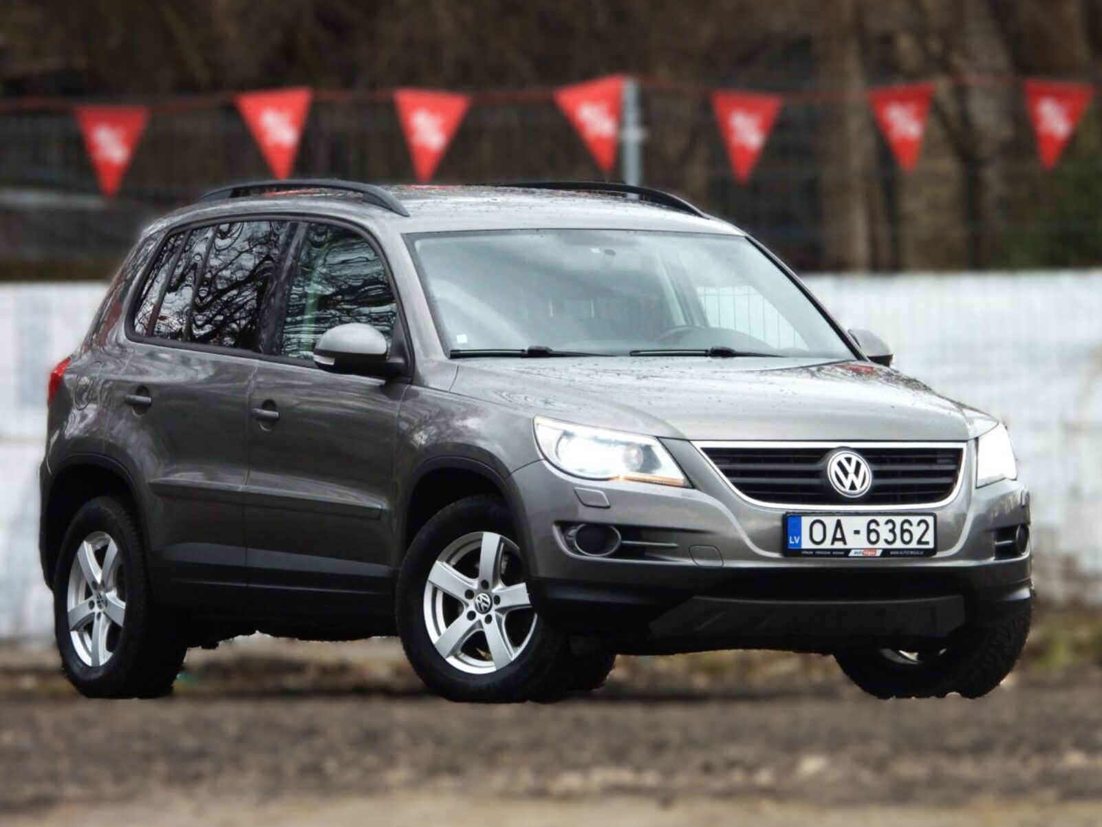 VW TIGUAN