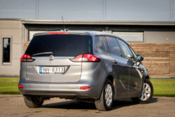OPEL ZAFIRA